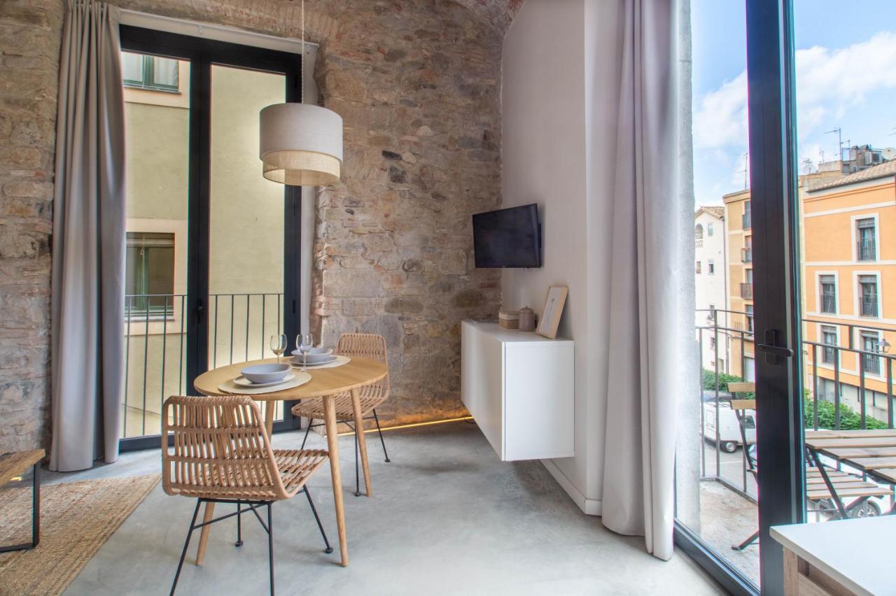 Caelus Boutique Studio Apartment Girona Bagian luar foto